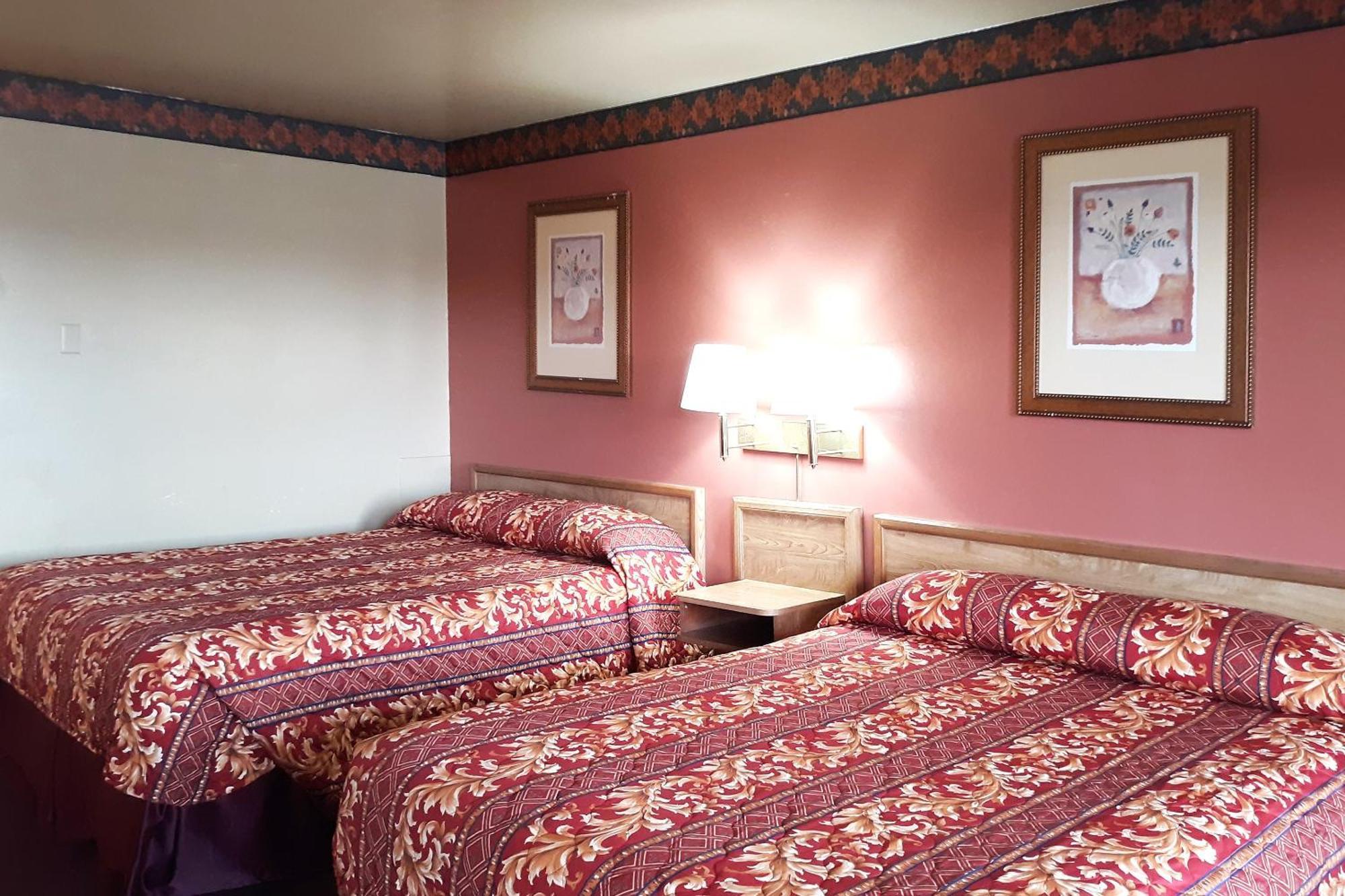 Oyo Hotel Kings At Clovis Exterior foto